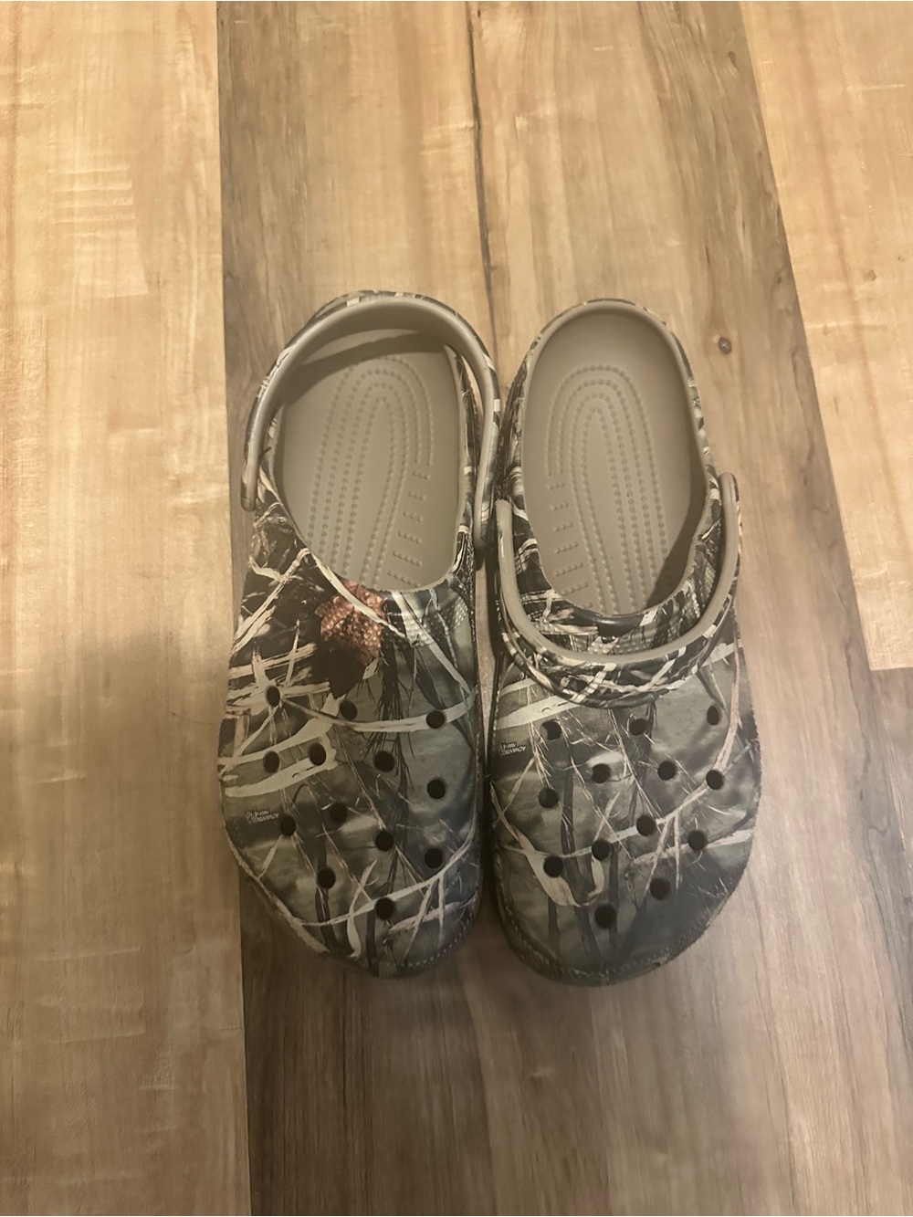Crocs Mens Classic Realtree Camo Clog - Tan/Green